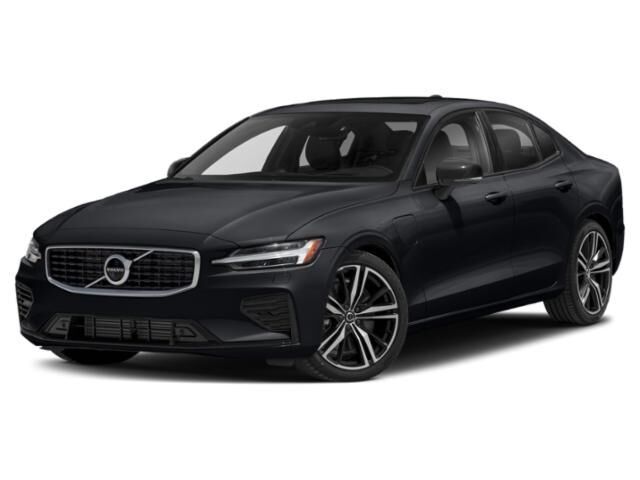 2022 VOLVO S60