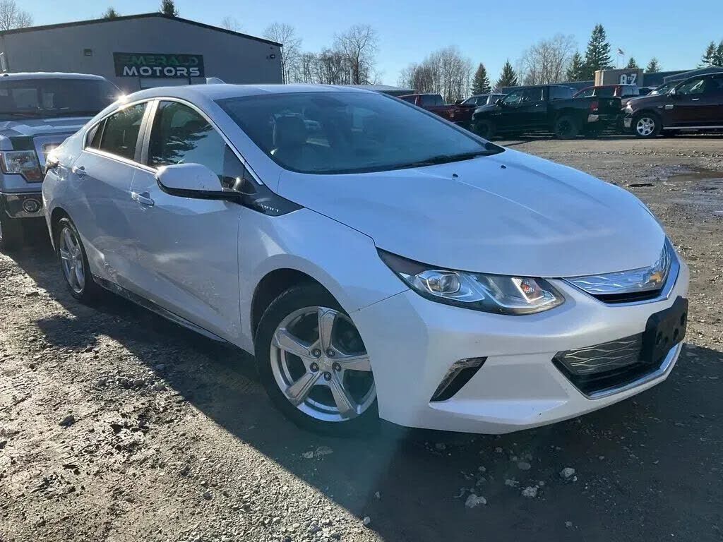 2017 CHEVROLET Volt