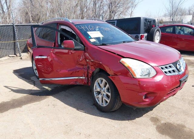2011 NISSAN Rogue