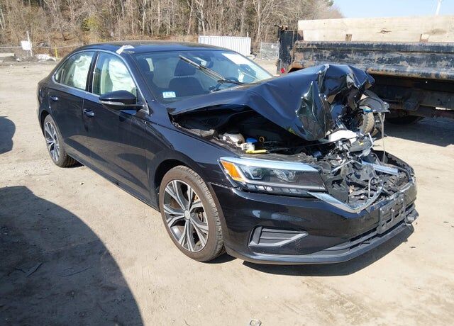 2022 VOLKSWAGEN Passat