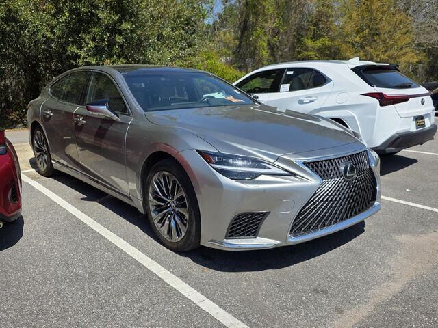 2022 LEXUS LS