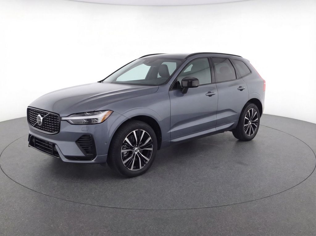 2023 VOLVO XC60