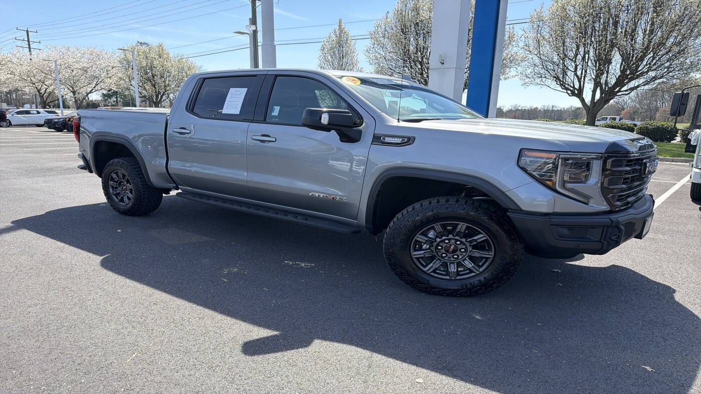 2024 GMC Sierra