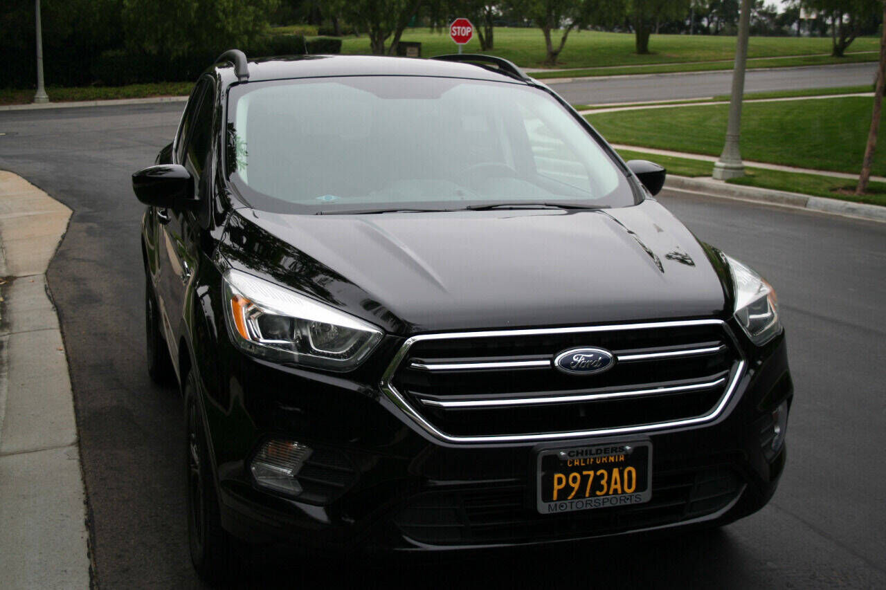 2017 FORD Escape