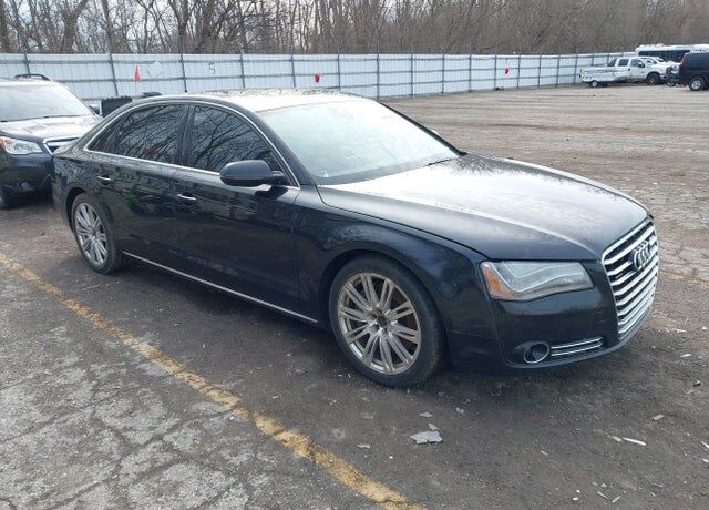 2013 AUDI A8
