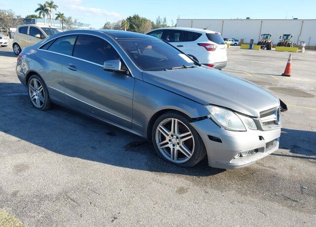 2011 MERCEDES-BENZ E-Class
