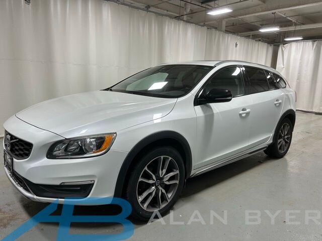 2018 VOLVO V60