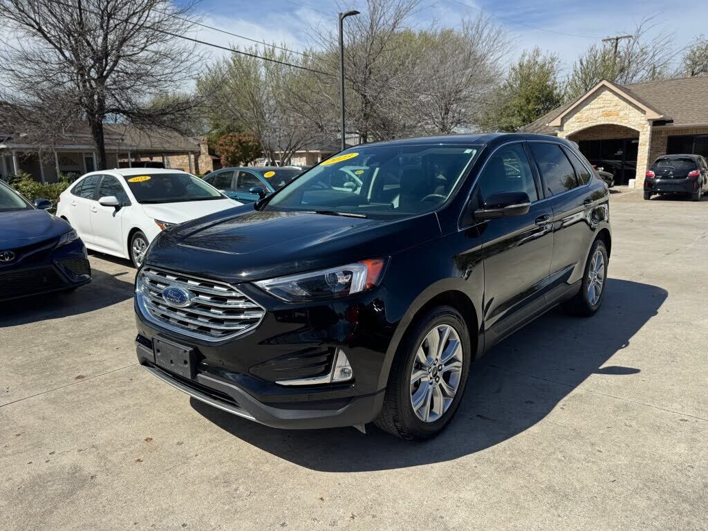 2023 FORD Edge