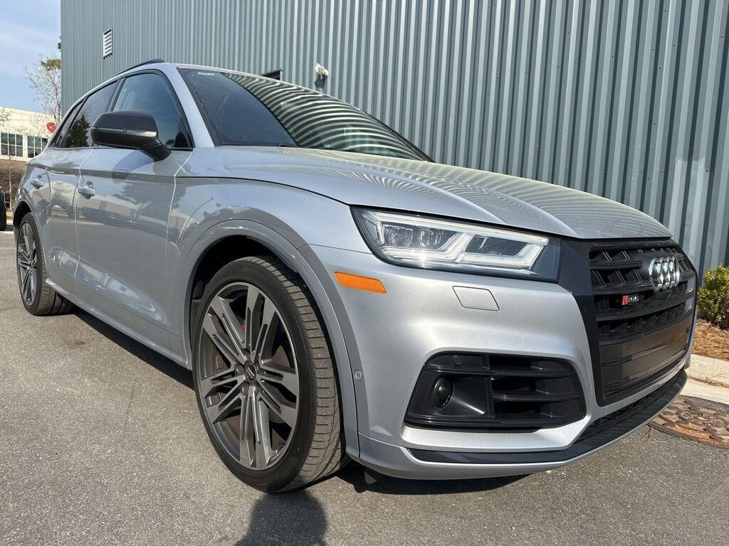 2020 AUDI SQ5