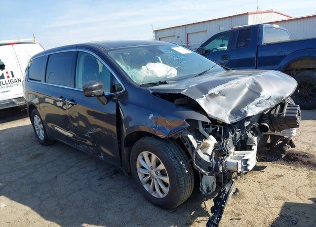 2020 CHRYSLER Pacifica