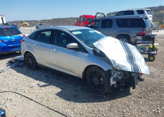 2016 FORD Focus