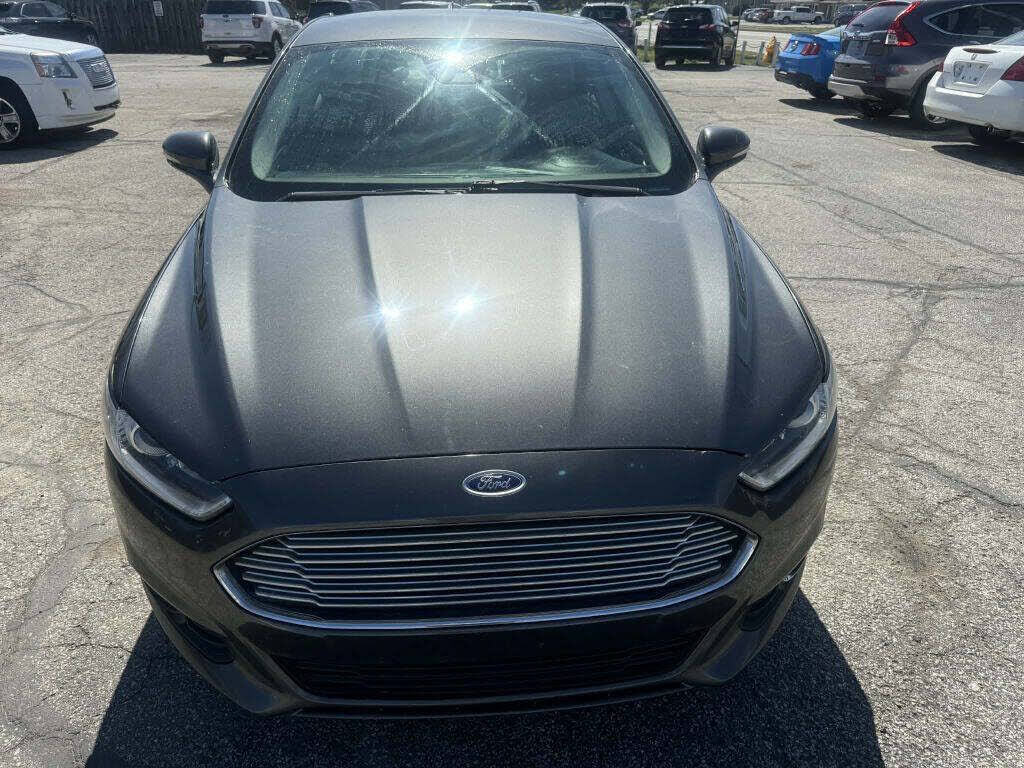 2016 FORD Fusion