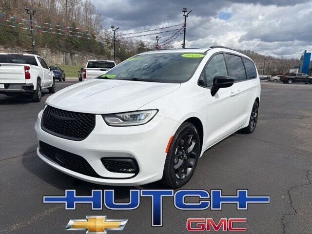 2025 CHRYSLER Pacifica