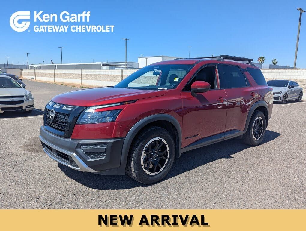 2023 NISSAN Pathfinder