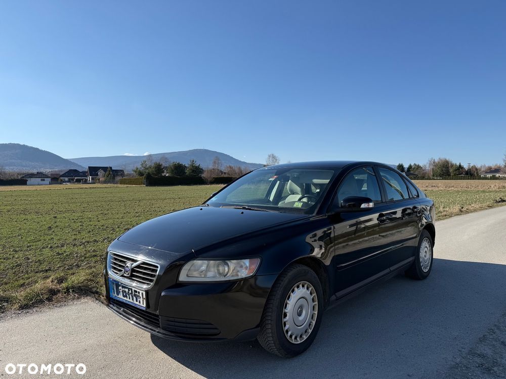 Volvo S40