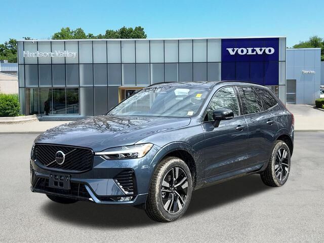 2026 VOLVO XC60