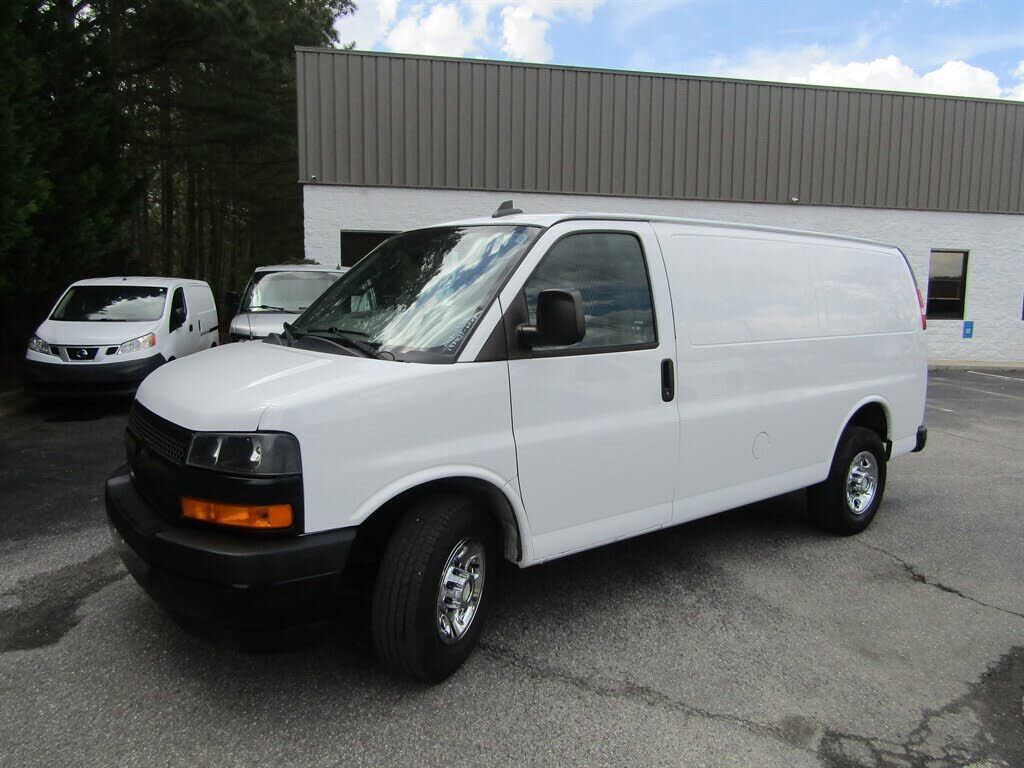 2019 CHEVROLET Express