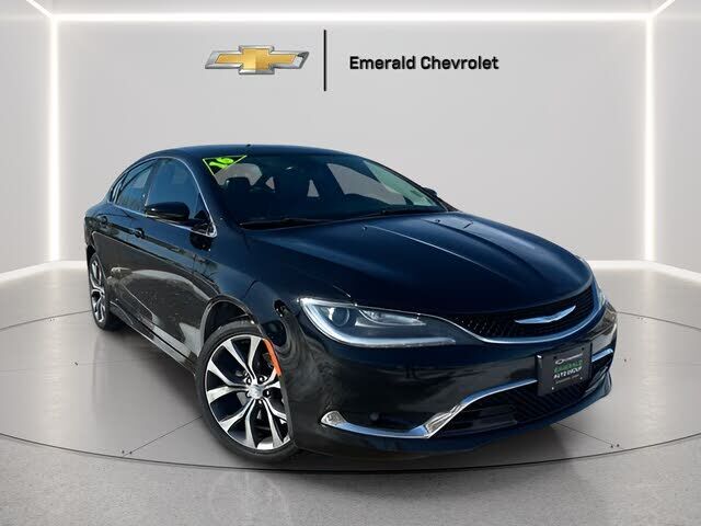 2016 CHRYSLER 200