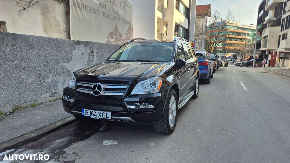 Mercedes-Benz GL-Class