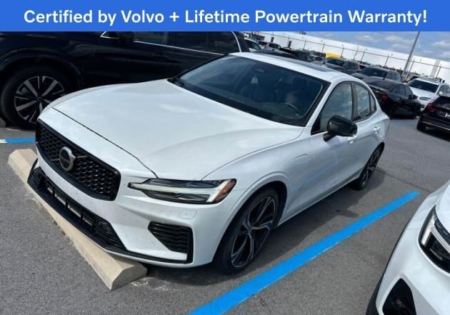 2023 VOLVO S60