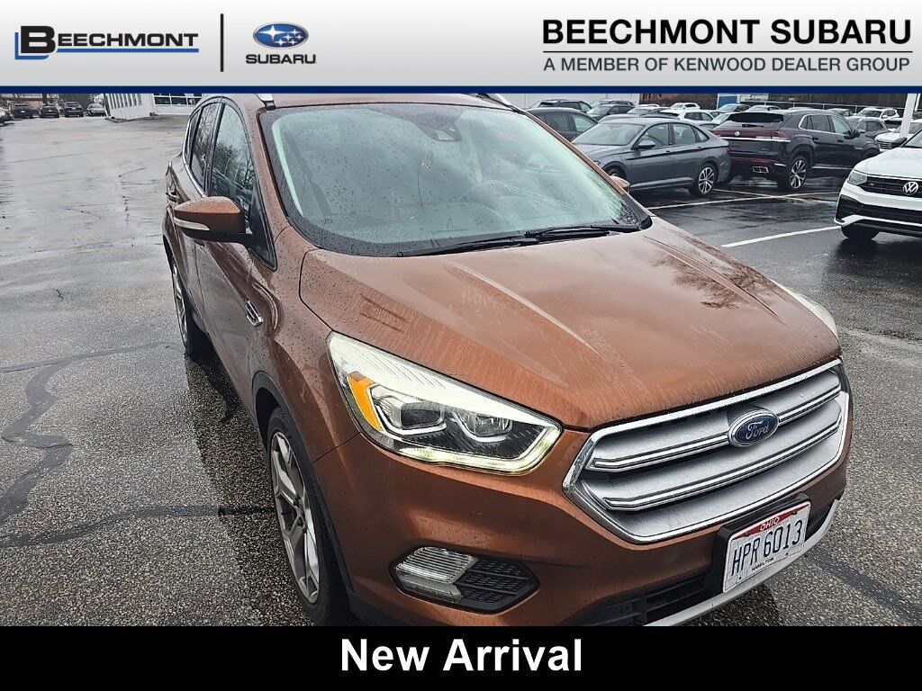 2017 FORD Escape