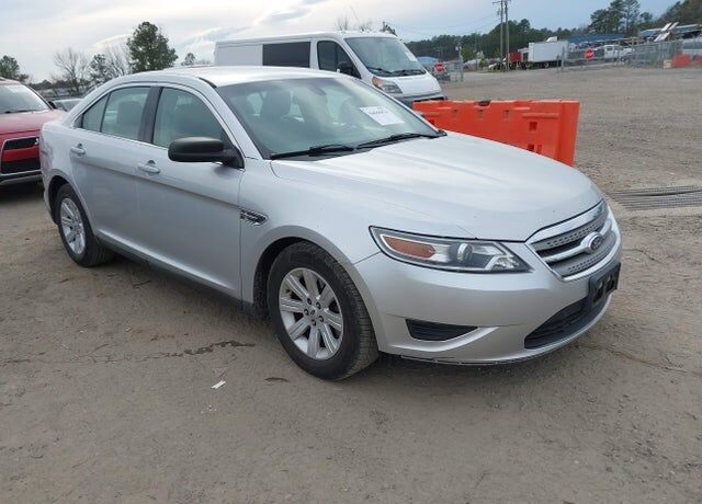 2011 FORD Taurus