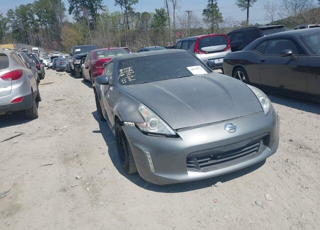 2013 NISSAN 370Z