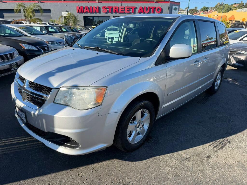 2011 DODGE Grand Caravan