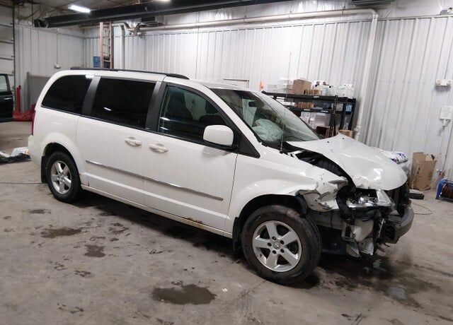 2010 DODGE Grand Caravan