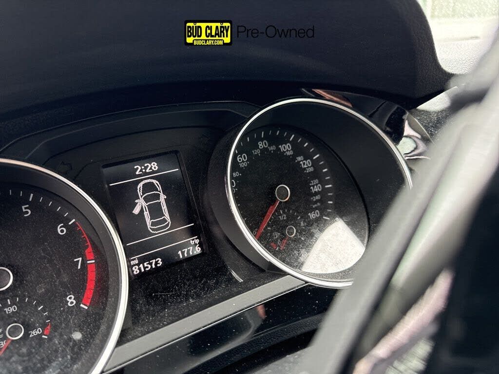 2016 VOLKSWAGEN Jetta