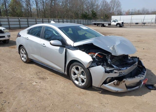 2016 CHEVROLET Volt