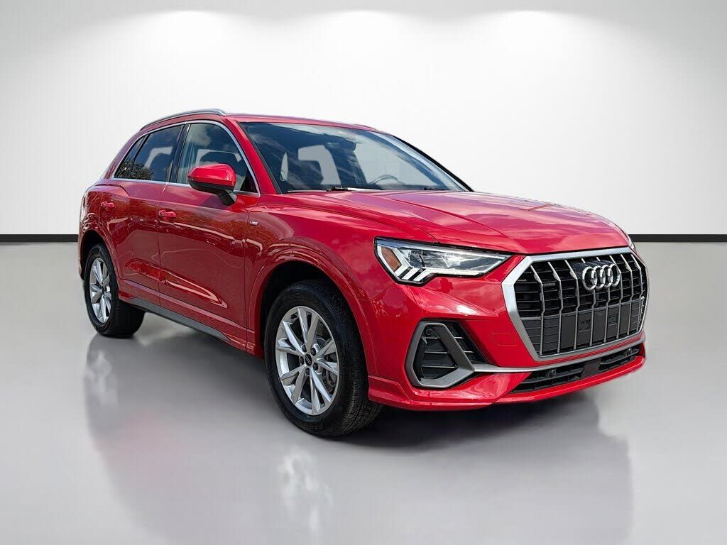 2025 AUDI Q3