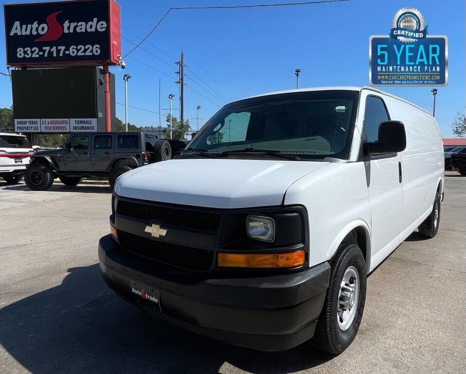 2017 CHEVROLET Express
