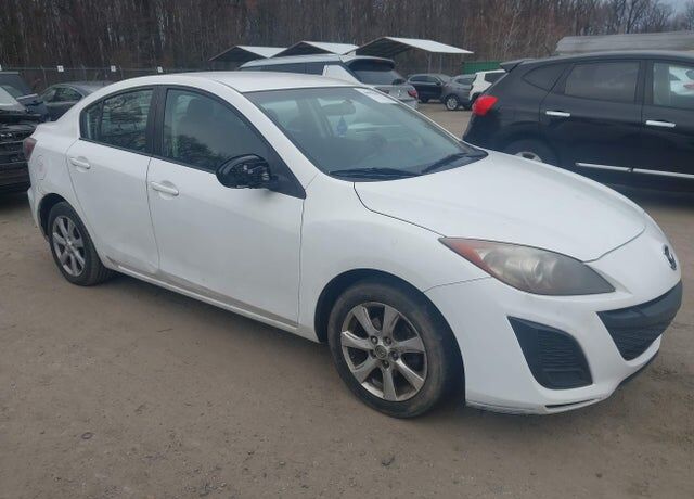 2011 MAZDA Mazda3