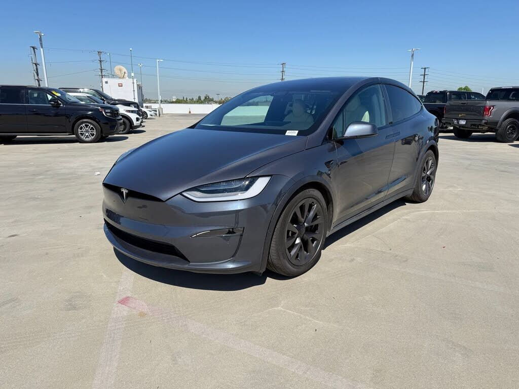 2022 TESLA Model X