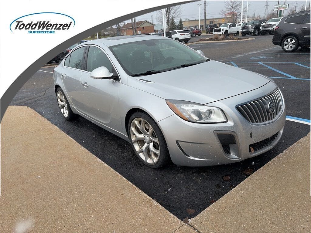 2012 BUICK Regal