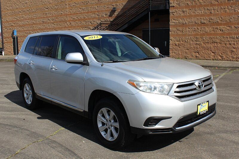 2012 TOYOTA Highlander