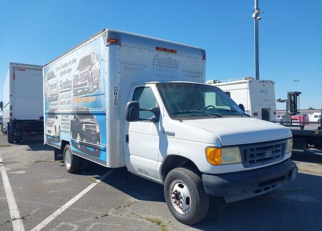2006 FORD E-350