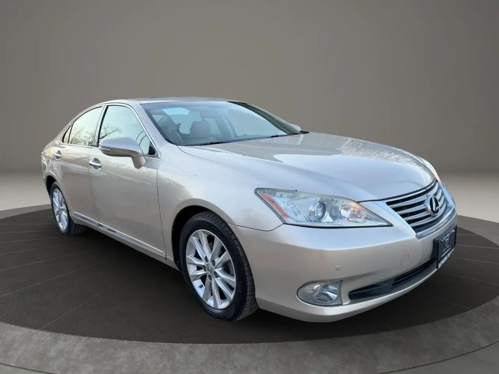 2010 LEXUS ES