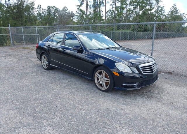 2013 MERCEDES-BENZ E-Class