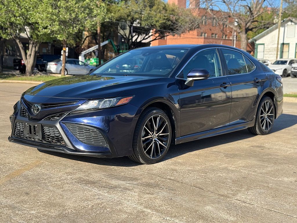 2021 TOYOTA Camry