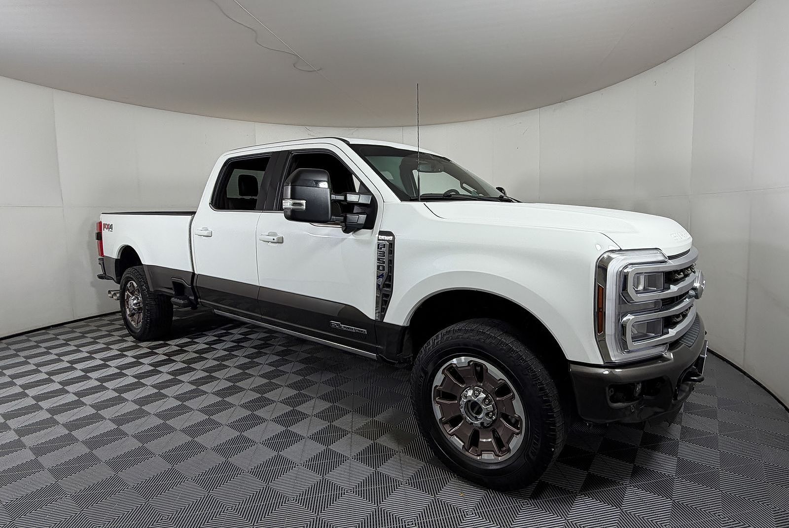 2024 FORD F-350