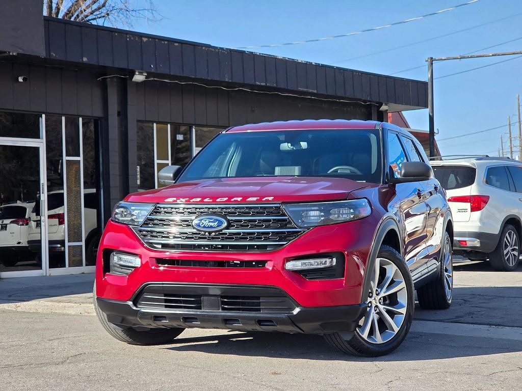 2021 FORD Explorer