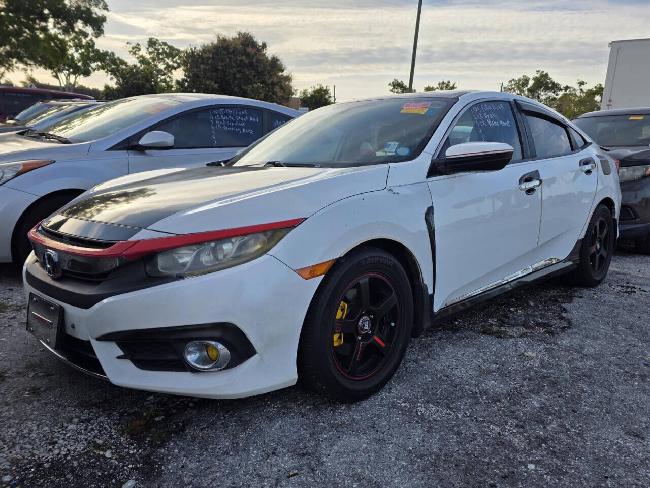2016 HONDA Civic