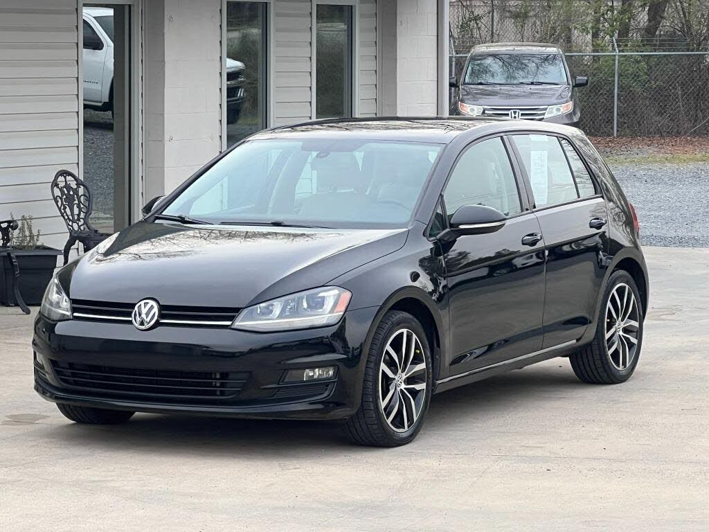 2015 VOLKSWAGEN Golf