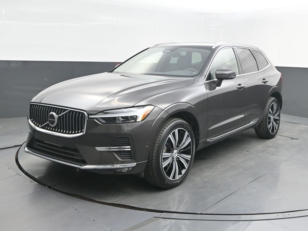 2023 VOLVO XC60