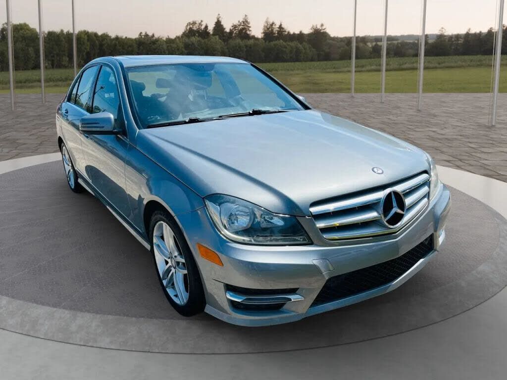 2013 MERCEDES-BENZ C-Class
