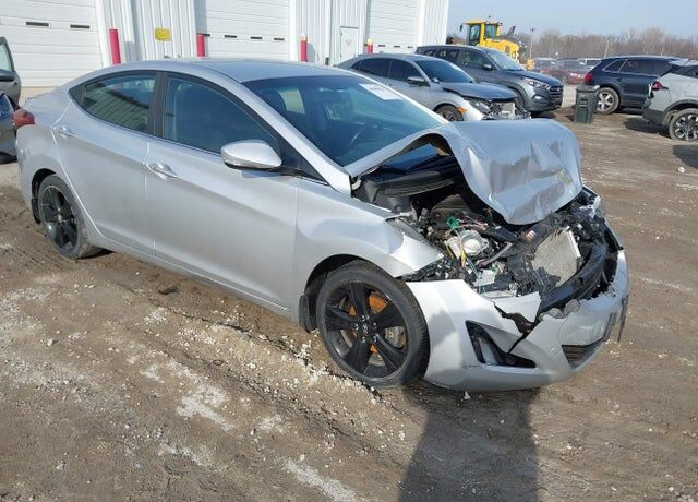 2016 HYUNDAI Elantra