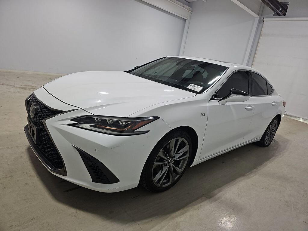 2019 LEXUS ES