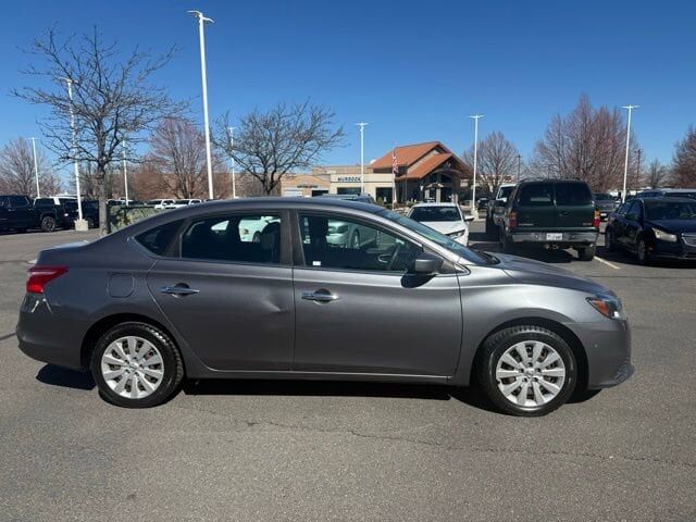 2017 NISSAN Sentra